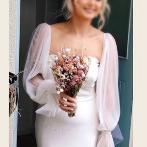 Bridal Sleeves — Pleated Plisse Tulle Statement Detachable Sleeves, Ivory